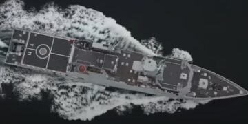 Pakistan Navy Ship YARMOOK counter-narcotics operation